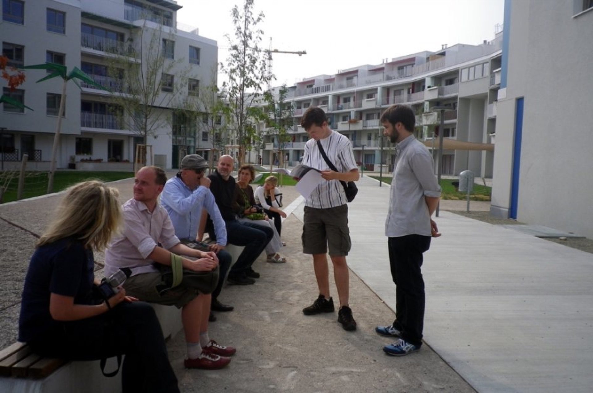 Sozialwohnbau der Gemeinde Wien … jak to dělají sousedé