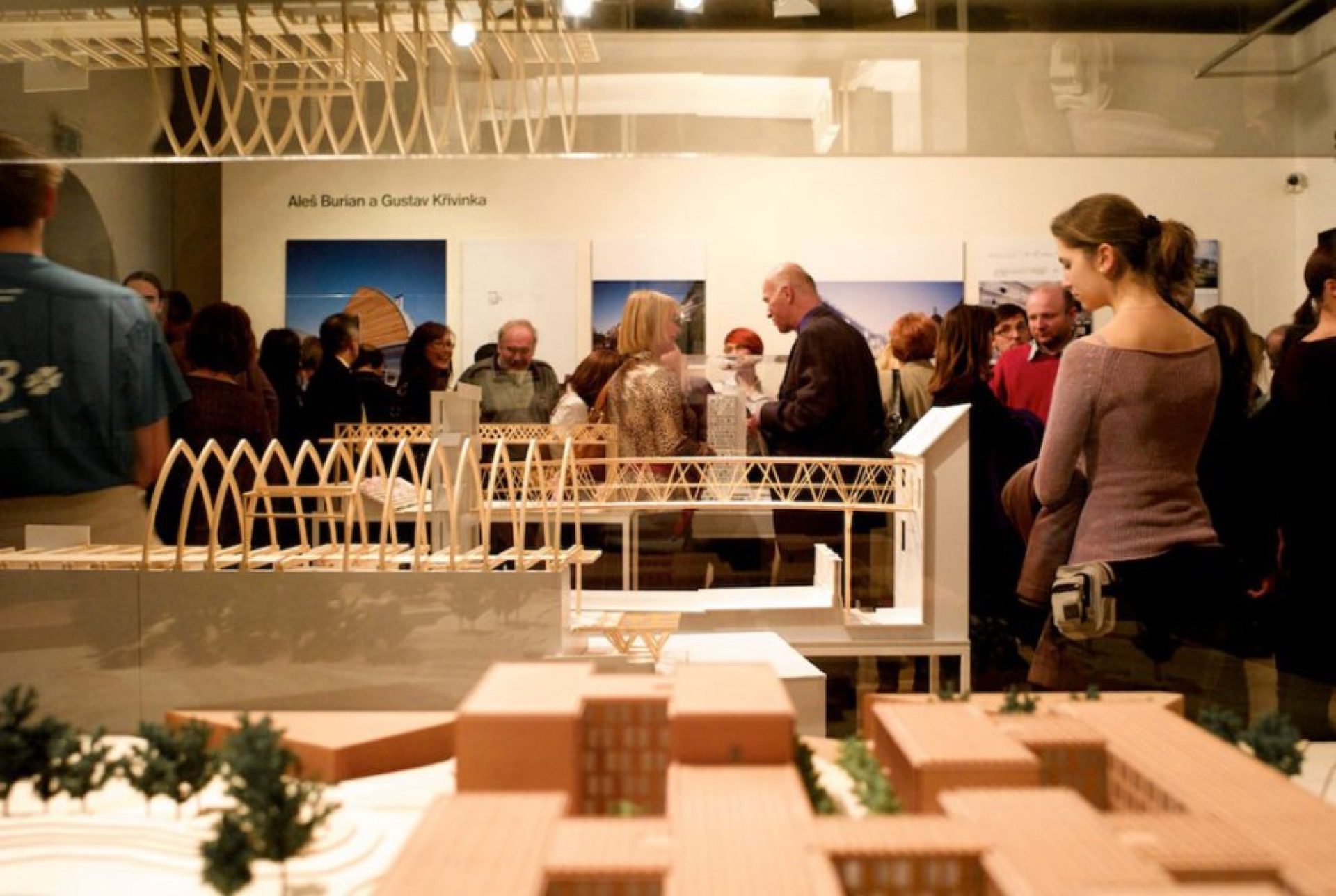Architekti v galerii