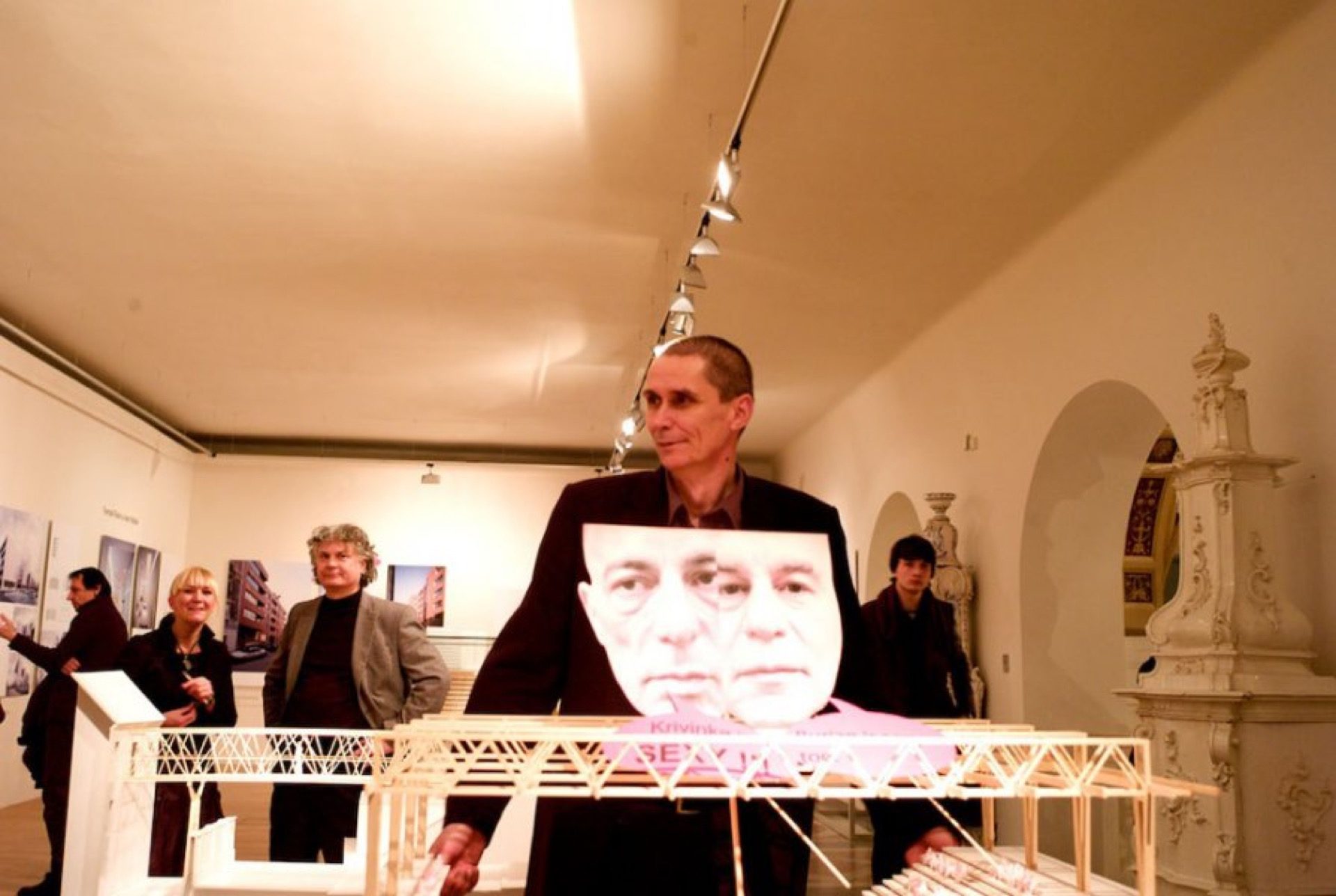 Architekti v galerii
