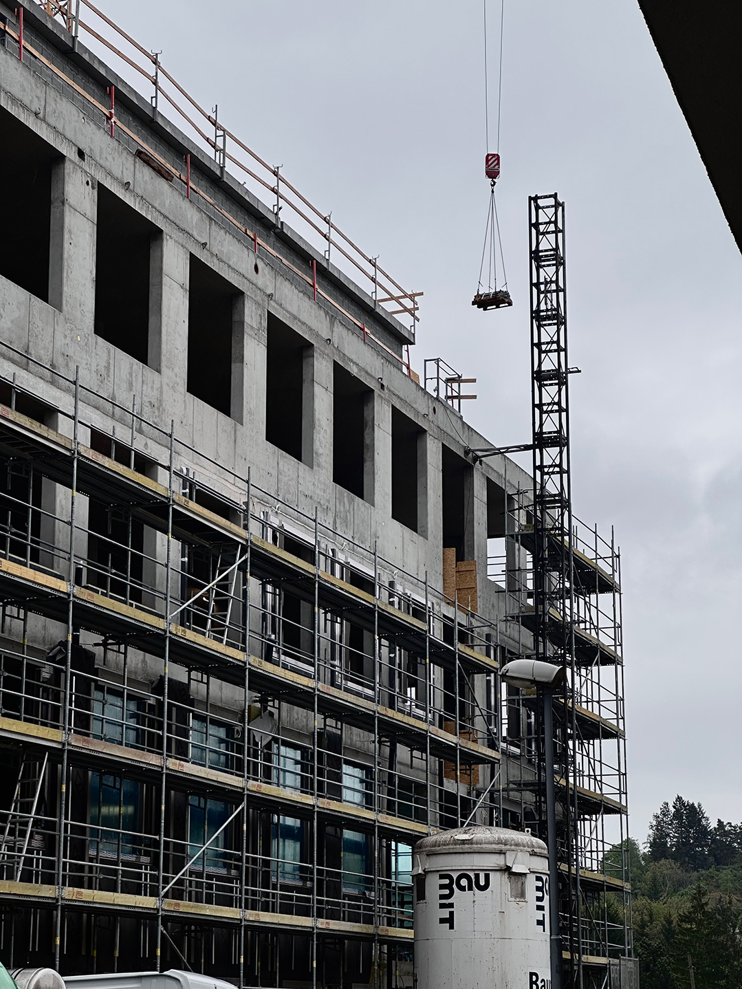 Exkurze hrubá stavba BioPharma Hub