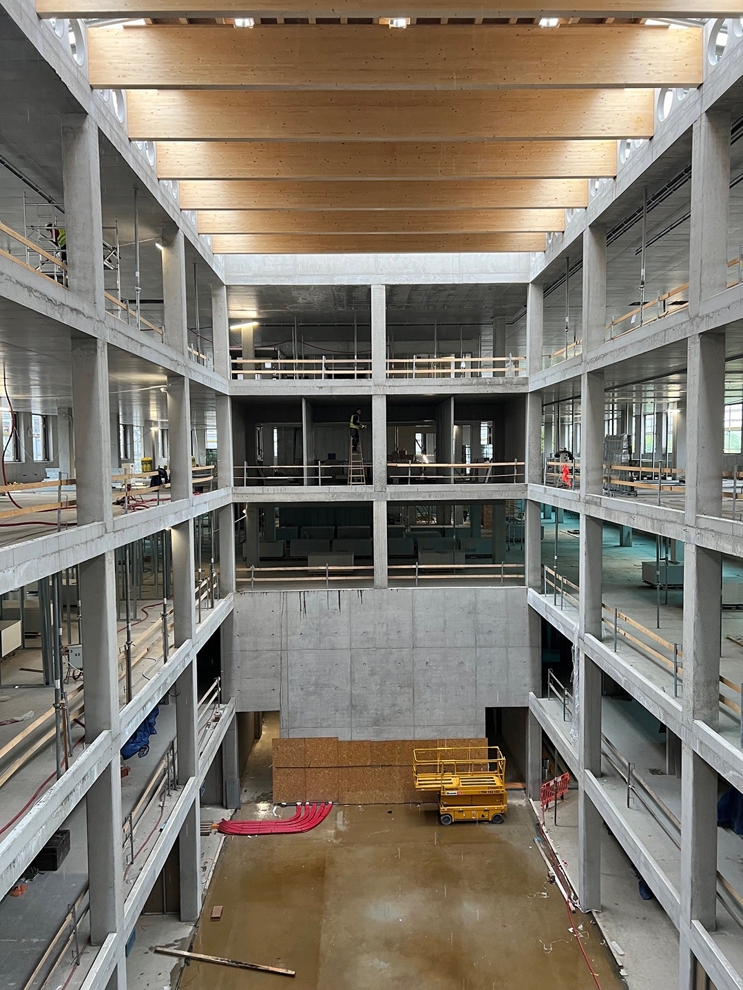 Exkurze hrubá stavba BioPharma Hub